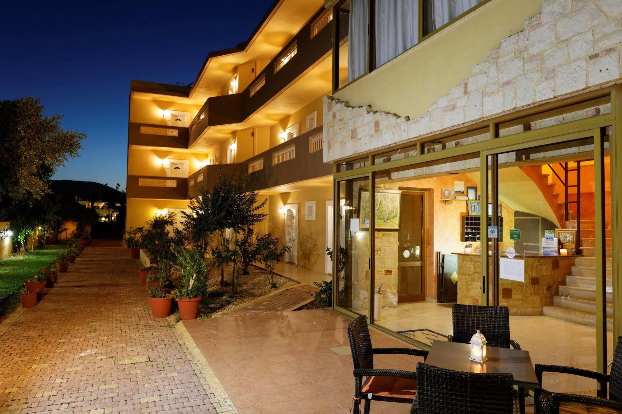 Danelis Studios & Apartments Malia Exteriér fotografie